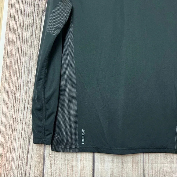 Eddie Bauer 1/4 zip athletic Motion sweaters size Medium - Picture 9 of 9